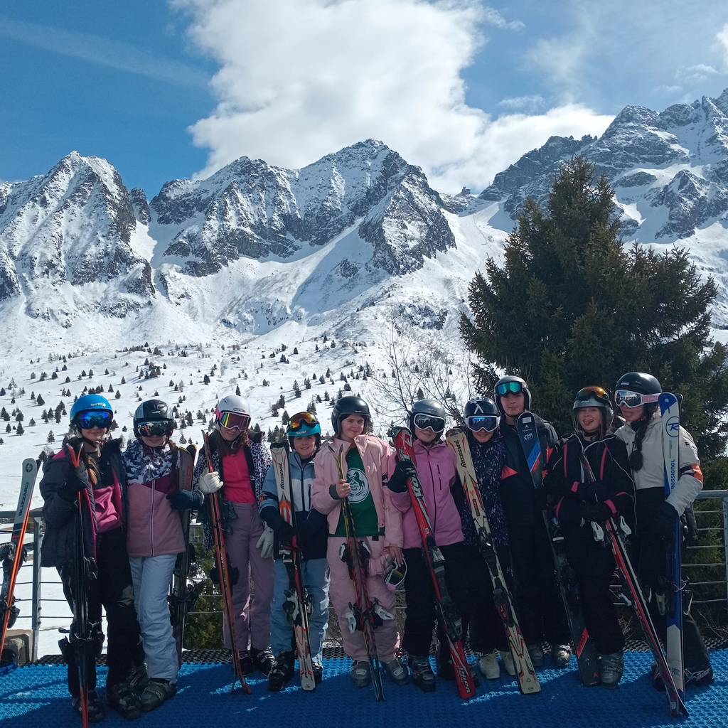 2nd Year Ski Trip Day 1- Pics